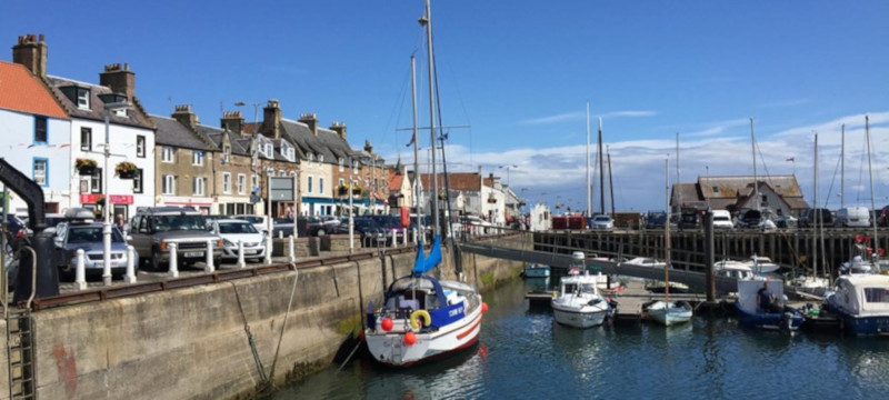 Photo of Anstruther quayside.