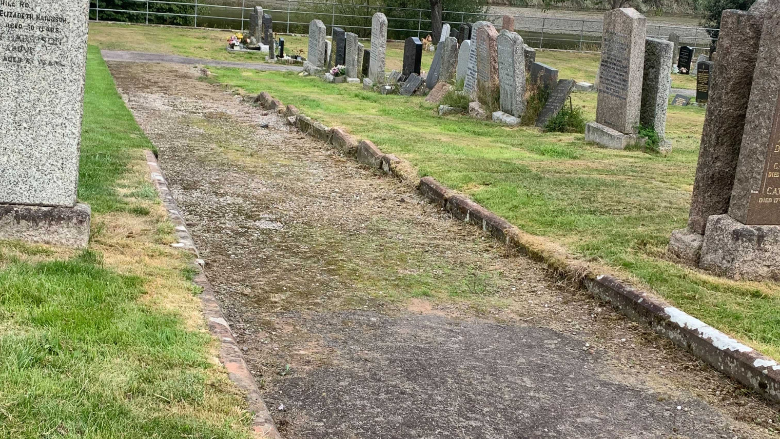 Image of a pathway within the gravesite.