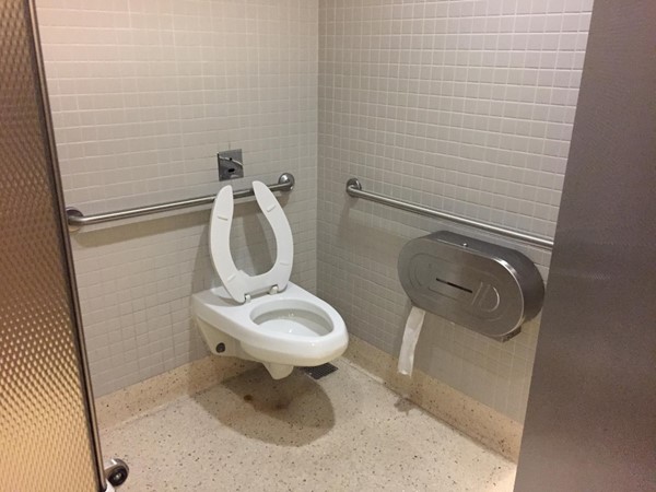Picture of Museum of American History -  Accessible loo at the Smithsonian Museum of American History