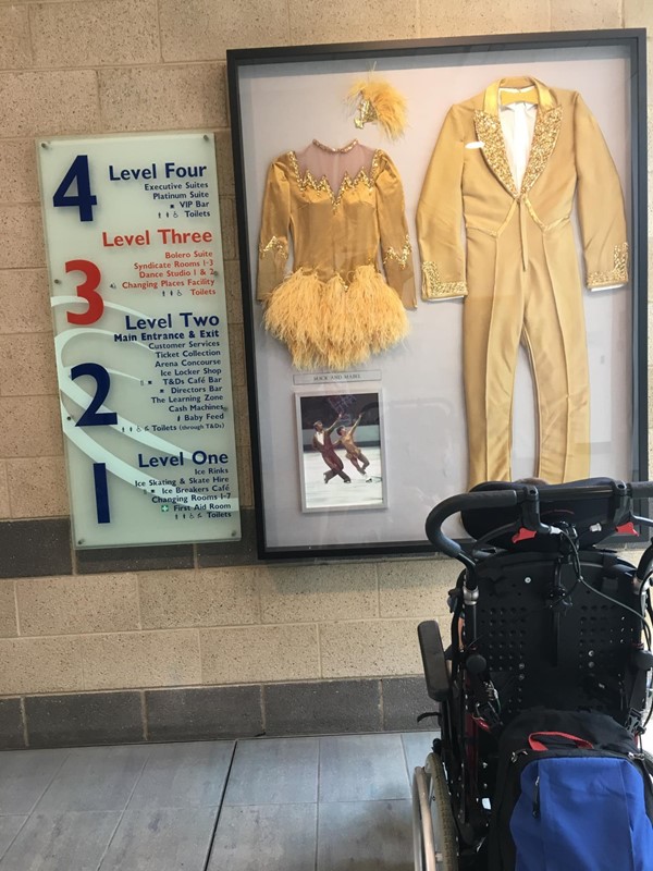 Torvil and Dean ice dance outfits on level 3