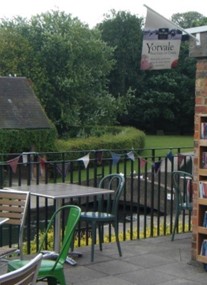 Rowntree Park Reading Cafe