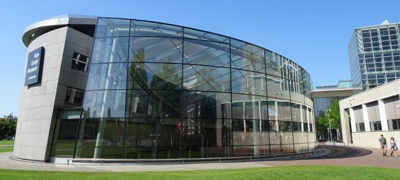 Photo of the Van Gogh Museum.