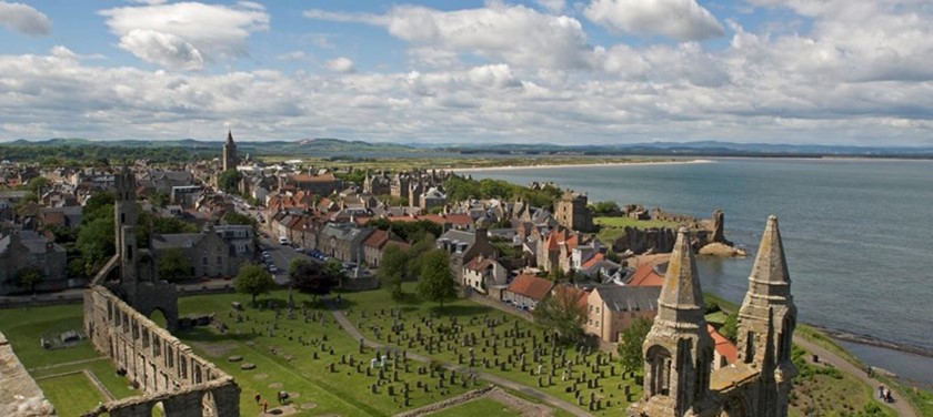 Photo of St Andrews Cathedral.