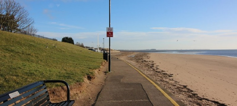 Photo of Broughty Ferry Beach.