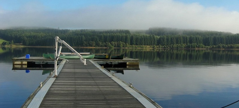 Photo of the lake and forest at Calvert Trust Kielder.