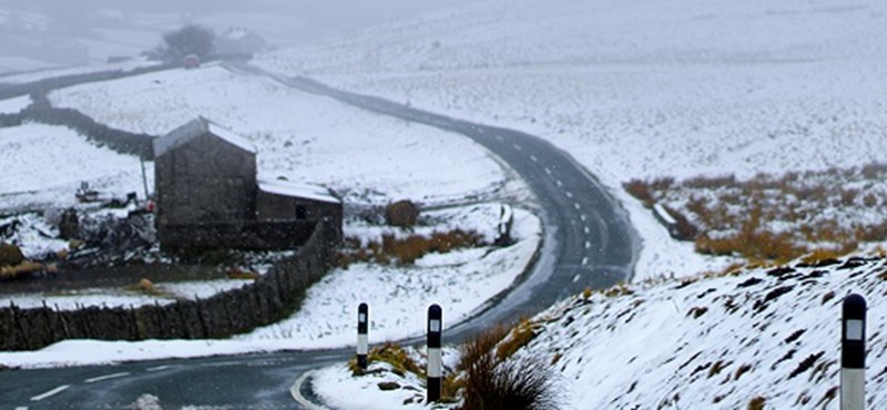 Photo of a wintry landscape.