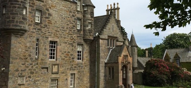 Photo of Lauriston Castle.
