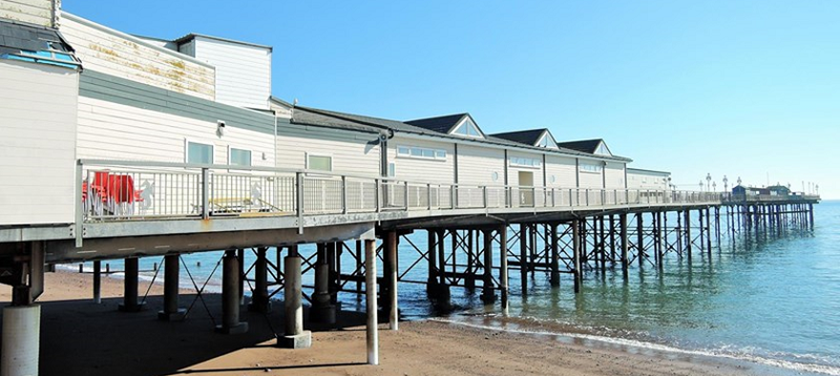 Photo of a pier in Devon.
