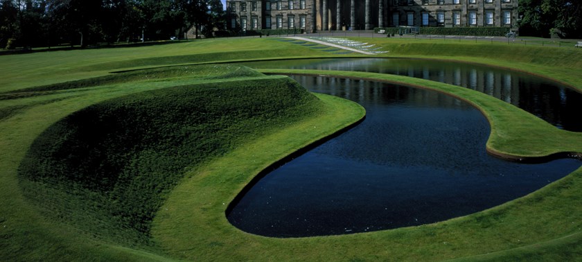 Photo of the front garden of the Modern Art Gallery, Edinburgh.