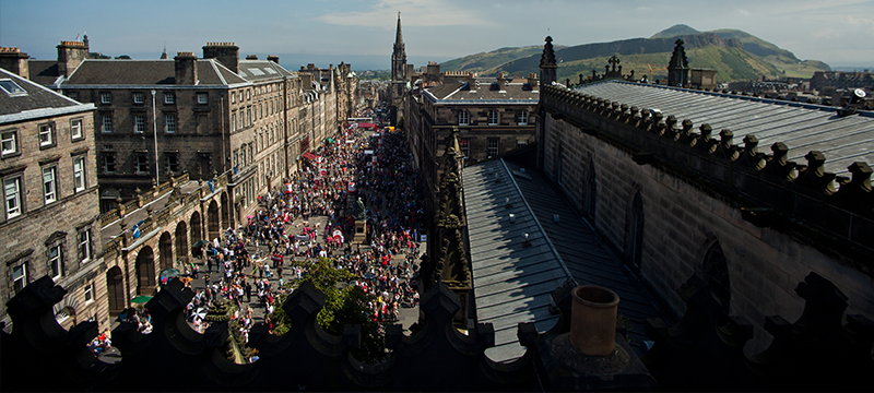 Photo of the Royal Mile © Edinburgh Festival Fringe Society / Chris Scott.