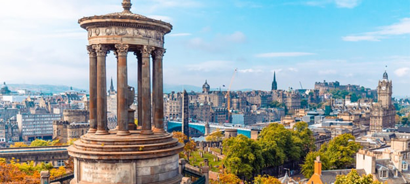 Photo of Edinburgh from Carlton Hill.