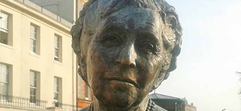Image of the bust of Agatha Christie