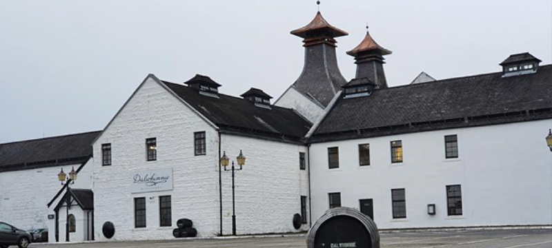 Exterior of Dalwhinnie Distillery