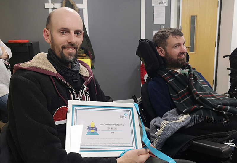 Image of Jon with his award pictured next to Euan.