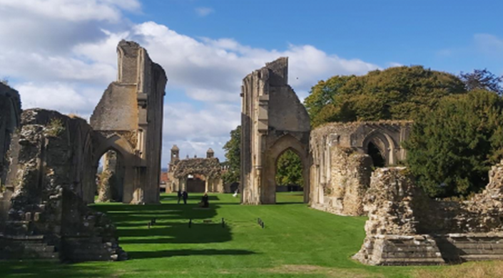 A Spiritual Spa - My First-Timer Top Tips for Visiting Glastonbury