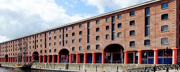 Photo of Tate Liverpool.