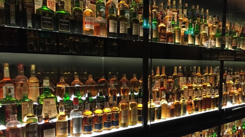 Photo of the world's largest private scotch whisky collection.