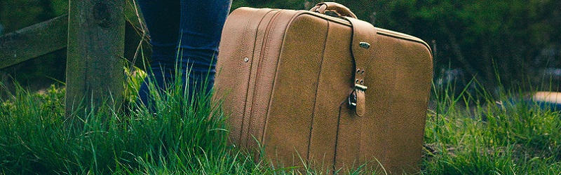 Photo of a suitcase.