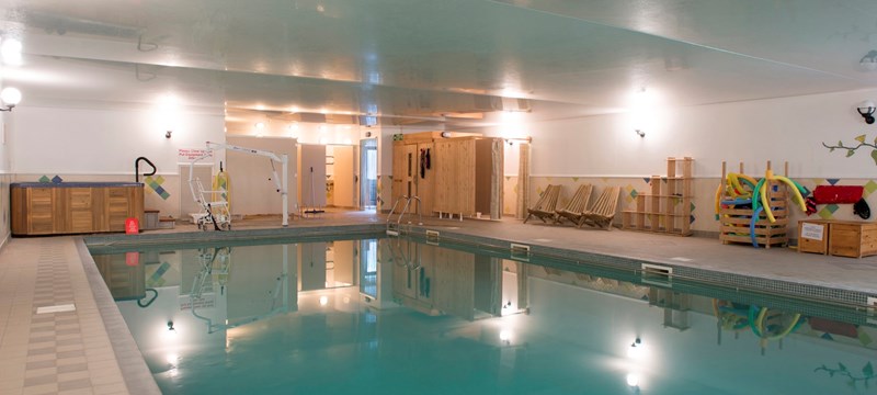 Photo of Greenbanks Hotel swimming pool.
