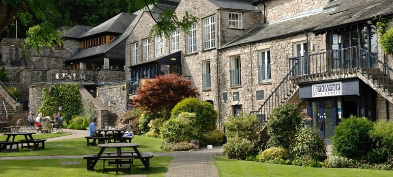 Photo of Kendall Arts Centre.