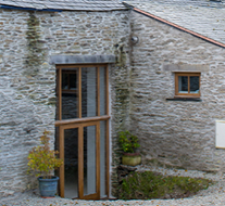 Holiday cottages with hoists