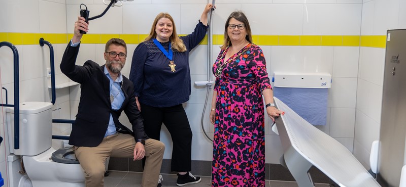 A photo of Councillor Mark Harris, Councillor Sabrina Dixon, Mayor of Cirencester, and Councillor Nicky Ind, Chair of Cotswold District Council 