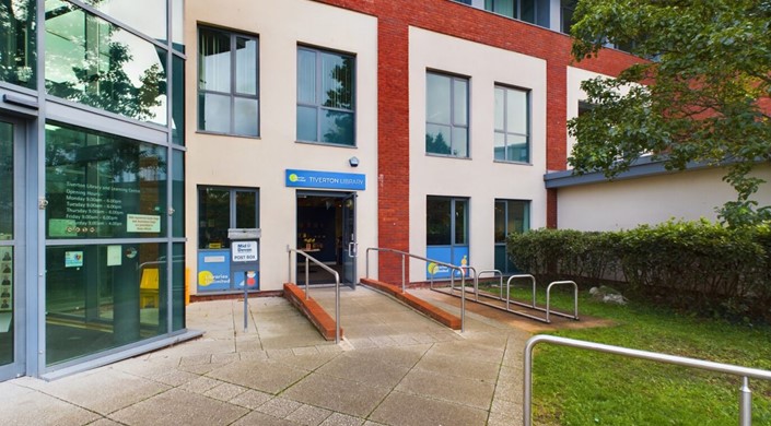 Tiverton Library meeting room