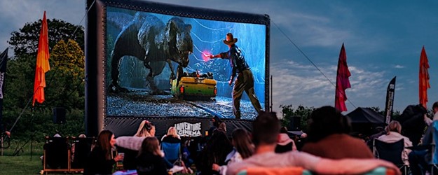 Adventure Cinema at Stansted Park: Jurassic Park article image