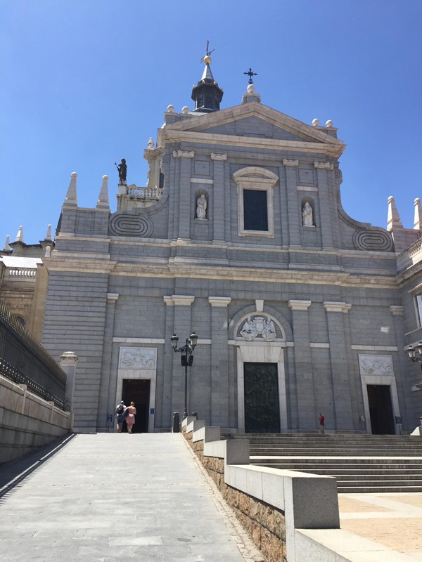 Ramp to entrance of Almudena Cathedral