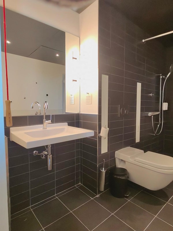 Image of a bathroom