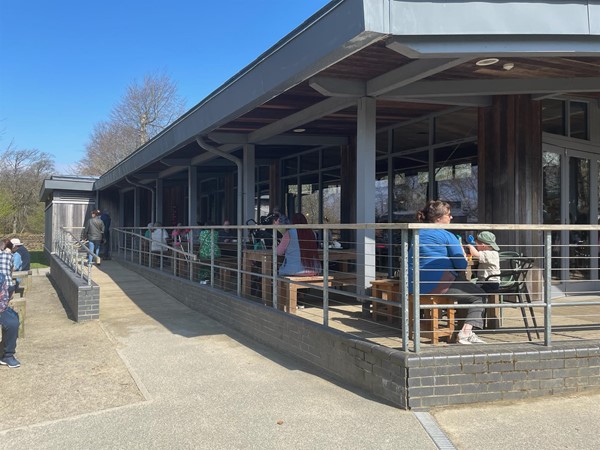Café near the parking