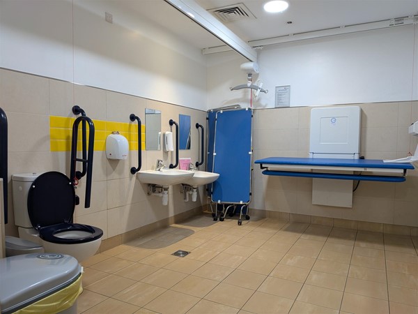 image of the inside of the Changing Places bathroom