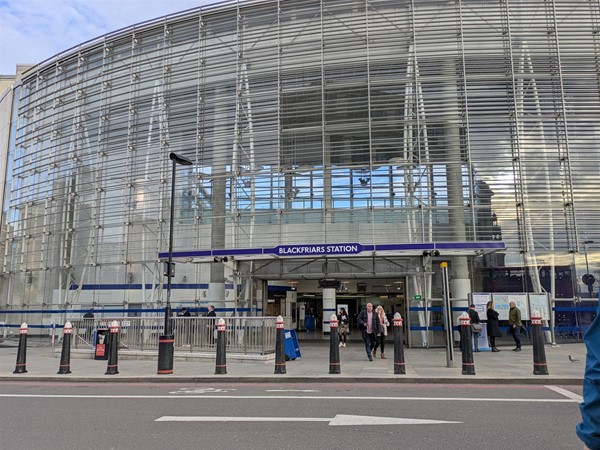 Image of entrance to to Blackfriars - A large circular class building