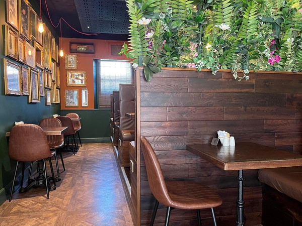 Picture of more tables in Gracie's
