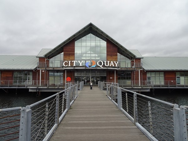 Image for review "Friendly eatery in Dundee’s dock area"