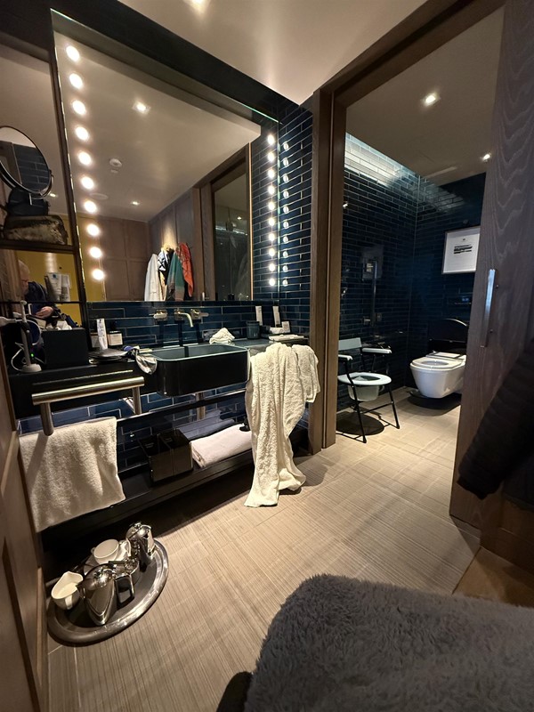 Image of a bathroom