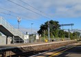Image of platform, tracks and walkway