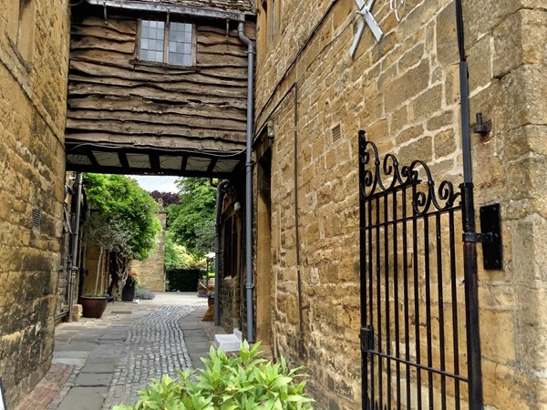 Picture of an entry way