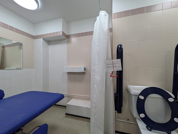 Image of toilet and Adjustable change bed in the Changing Places toilet