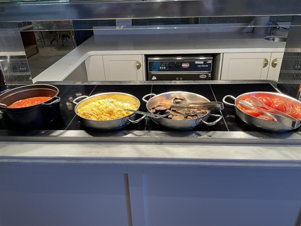 Image of a hot buffet