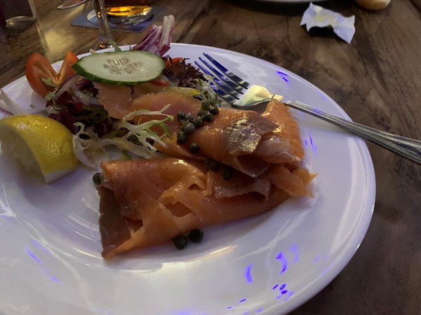 Smoked salmon starter