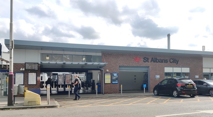 St Albans City Railway Station