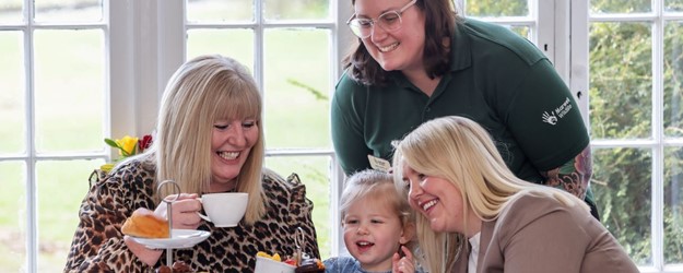 Afternoon tea at Marwell Zoo this Mother's Day! article image