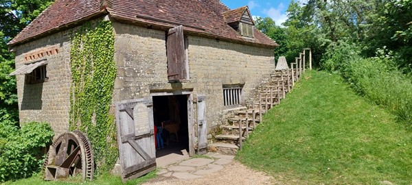 Water mill