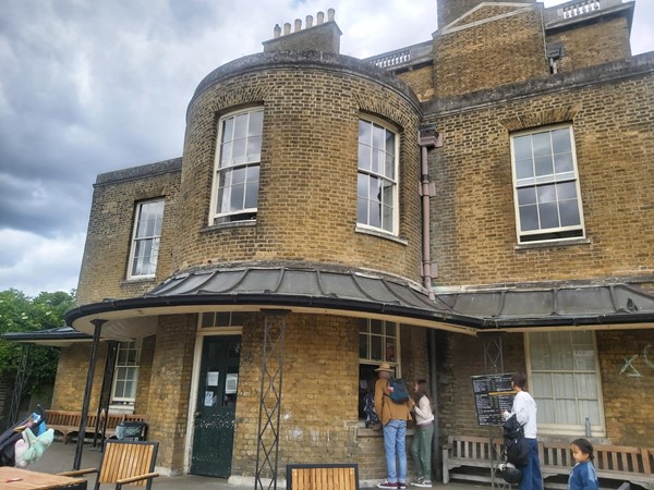 Clissold House Cafe