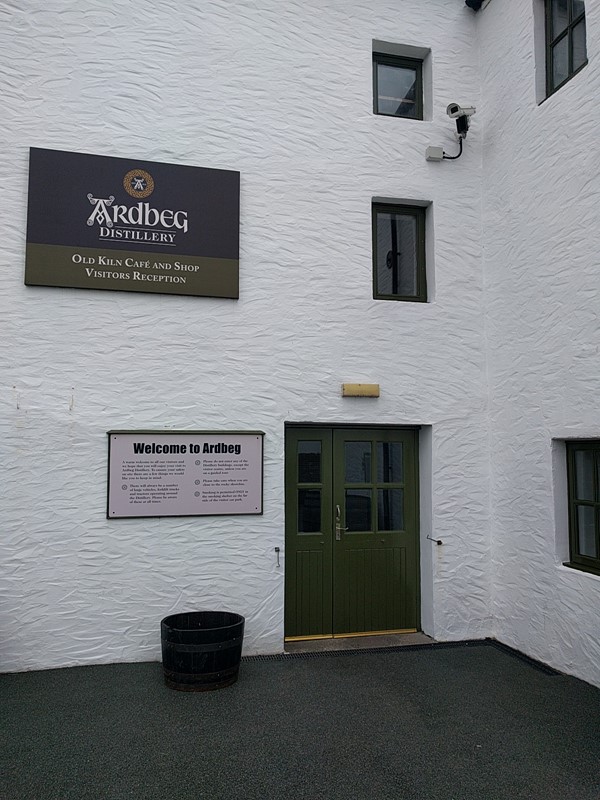 Entrance to the restaurant