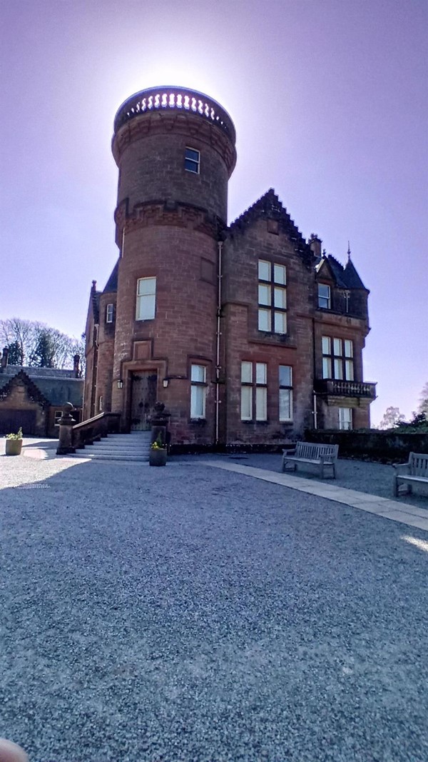 Image of a stately home