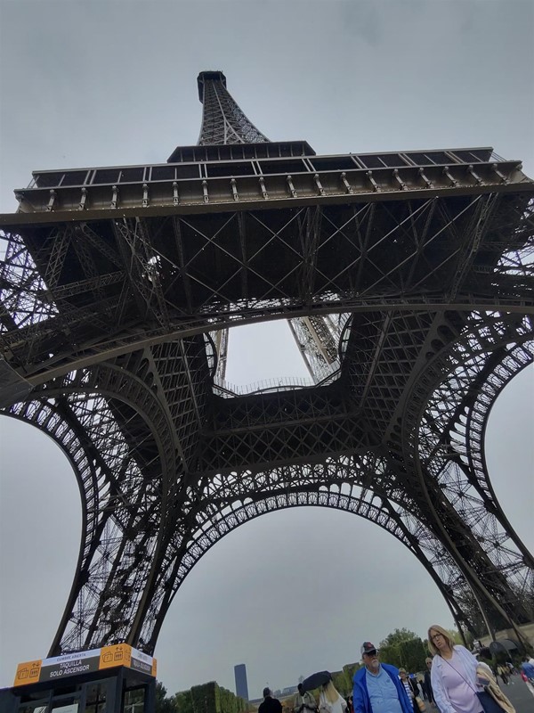 Image of the Eiffel Tower