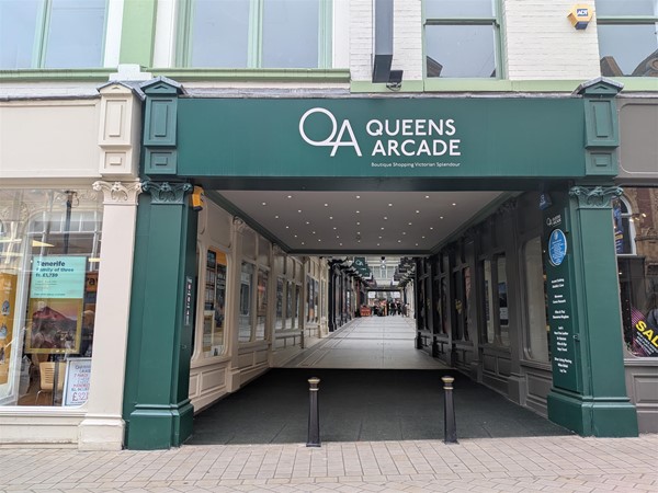 image of Briggate entrance