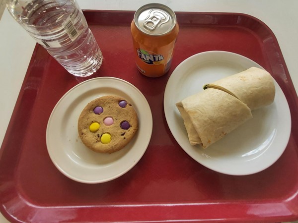 Picture of a snack on a tray